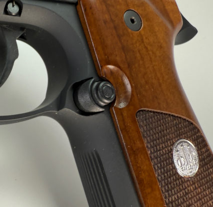 Beretta 92FS Trident Limited Edition 1/2000 Made New & Unfired In The Box - Image 8