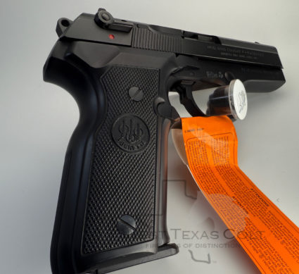 Beretta 8000F Cougar 9mm RARE Factory New Condition FIRST YEAR PRODUCTION - Image 5